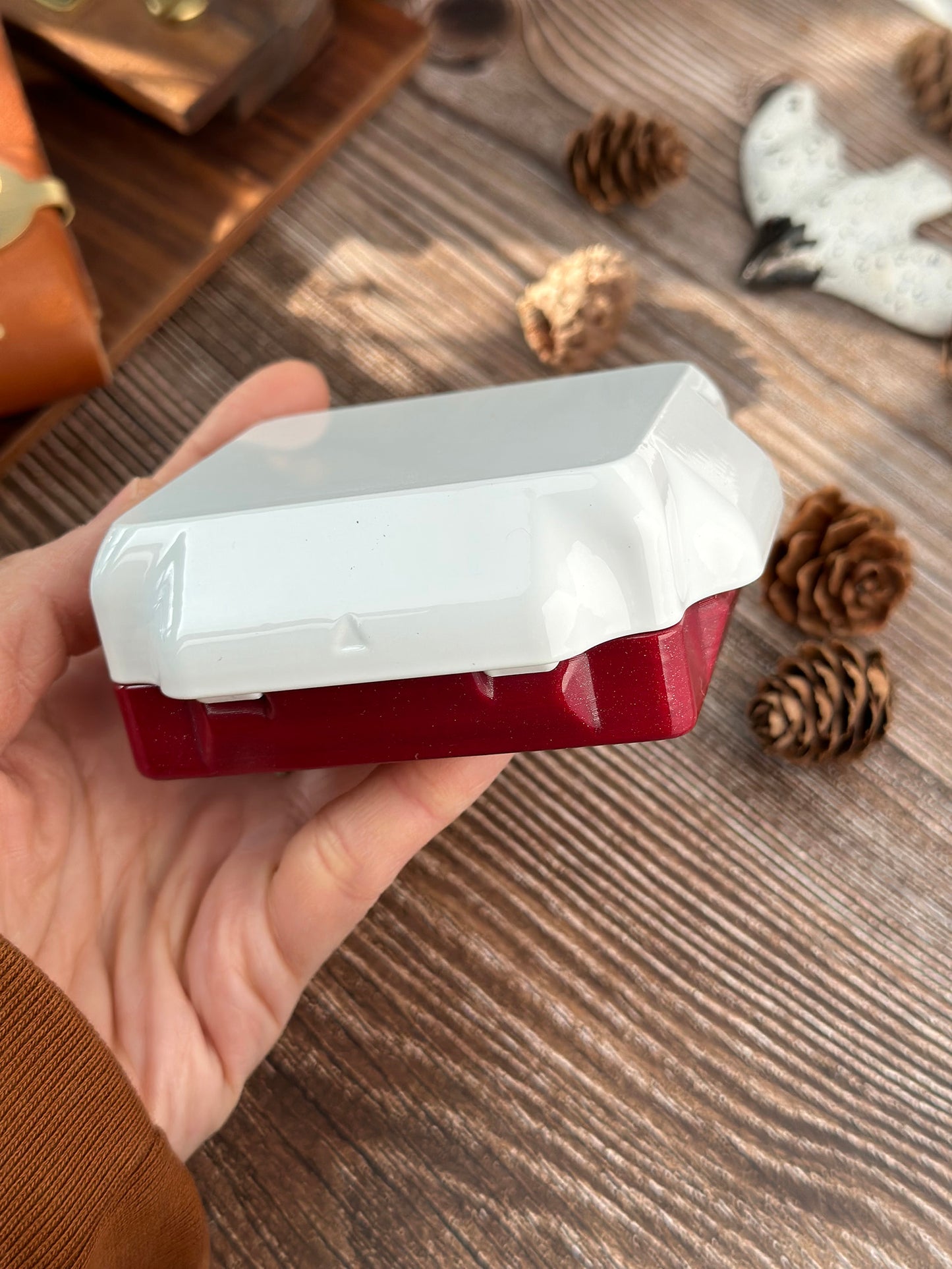 12-Slots Pan Solid Watercolor Paint Box with magnet guide sheet