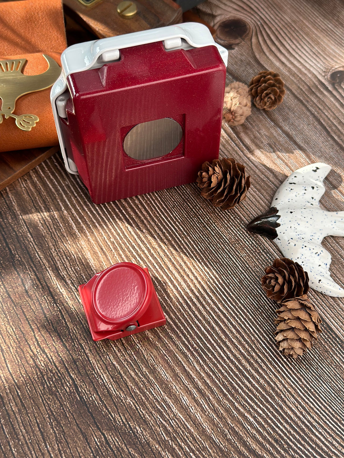 12-Slots Pan Solid Watercolor Paint Box with magnet guide sheet